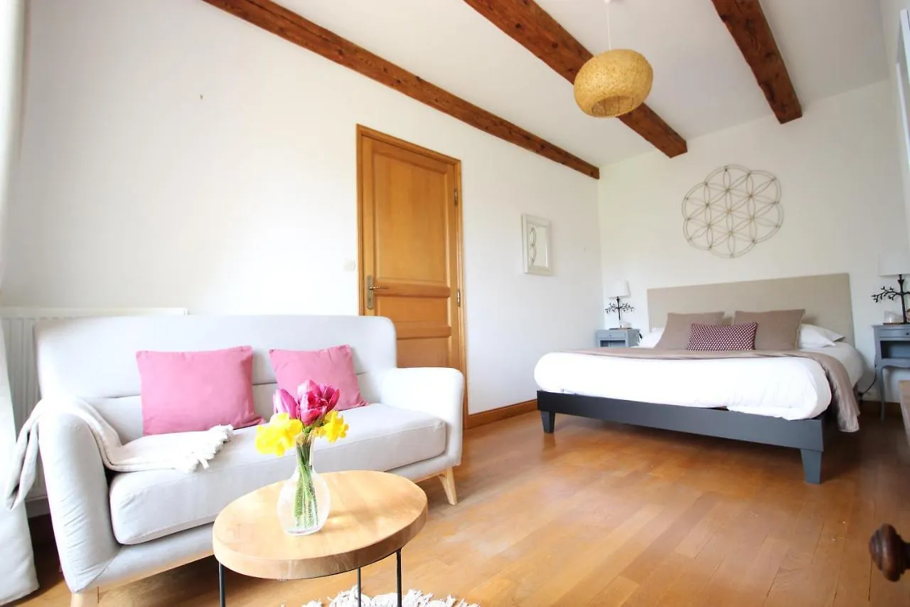 La Maison Keres Kermaria-Sulard 0*,